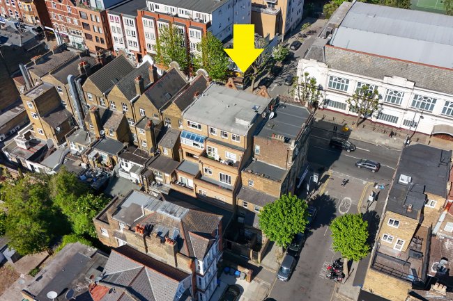 233-235 Kilburn High Road, London, NW6 7JN 15