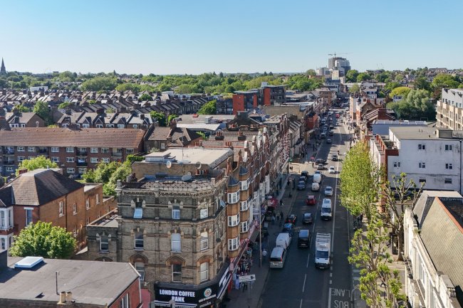 233-235 Kilburn High Road, London, NW6 7JN 15