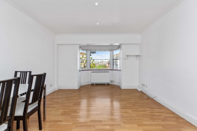 233-235 Kilburn High Road, London, NW6 7JN 15