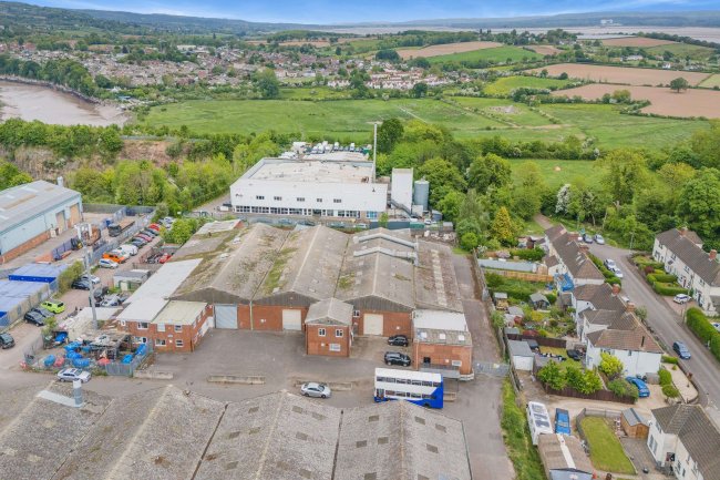 Units 4 & 5 Bulwark Industrial Estate, Chepstow, NP16 5QZ 6