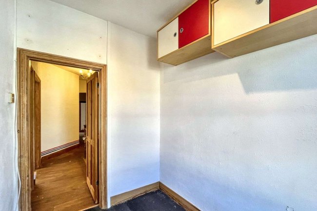 32a Hotham Road, Wimbledon, London SW19 1BS 9