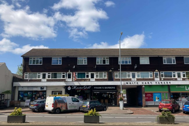 1 The White Hart Parade, London Road, Sevenoaks, Kent, TN13 2BJ 3