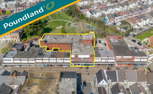 135 Holton Road, Barry, South Glamorgan, CF63 4HP 2