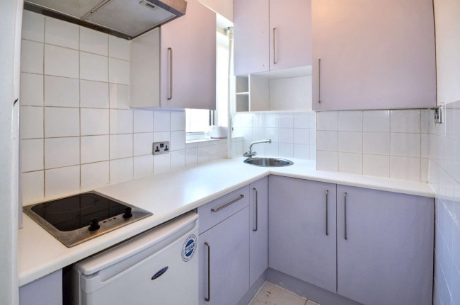 36 Mulberry Close, Beaufort Street, London, SW3 5AB 1