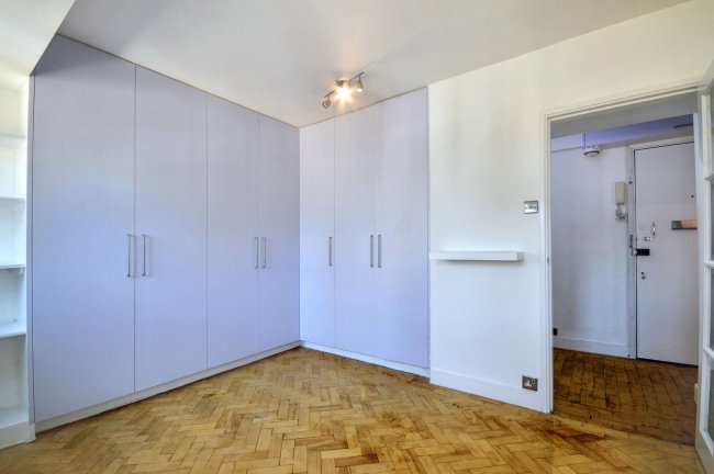 36 Mulberry Close, Beaufort Street, London, SW3 5AB 1