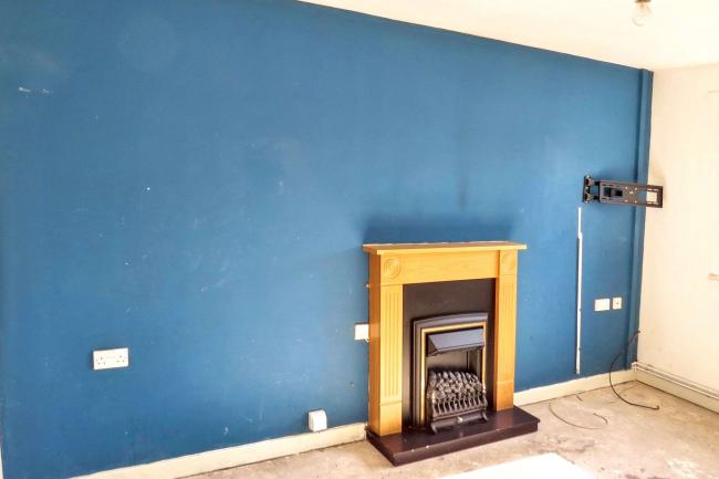 2 Greenbanks, Blackpool, Lancashire, FY2 0NZ 1