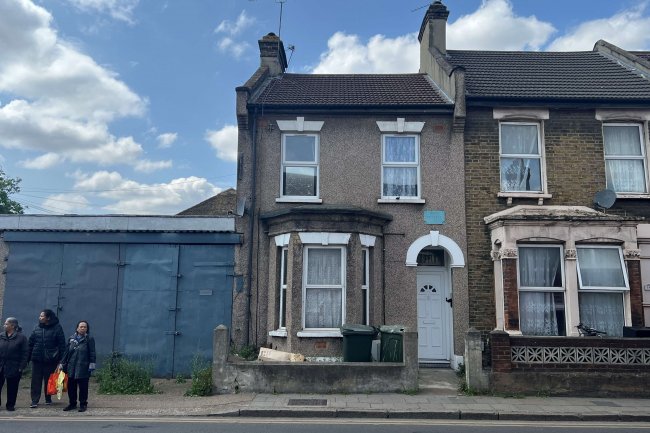 16A Green Street, Forest Gate, London E7 8BZ 8