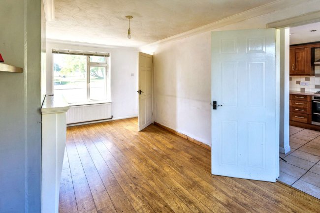 50 Kingsthorpe Avenue, Corby, NN17 2PX 2