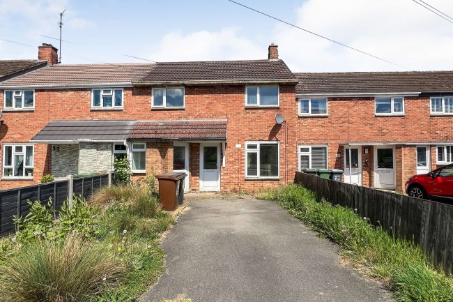 50 Kingsthorpe Avenue, Corby, NN17 2PX 2