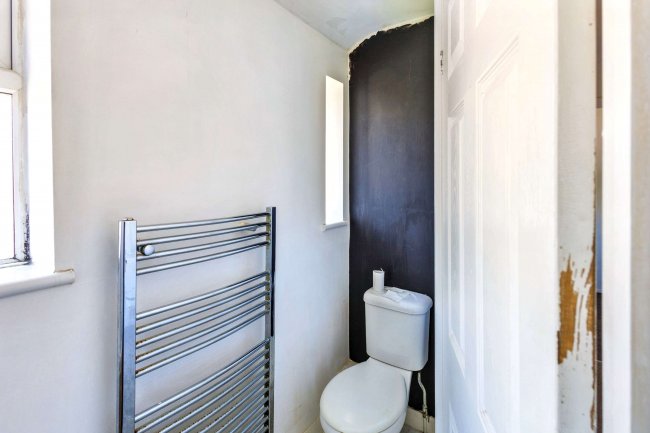 50 Kingsthorpe Avenue, Corby, NN17 2PX 2