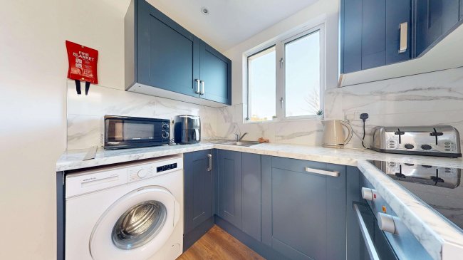128 Westbury Road, Southend-On-Sea, Essex, SS2 4DN 2