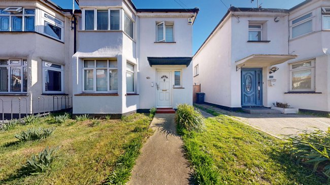 128 Westbury Road, Southend-On-Sea, Essex, SS2 4DN 2