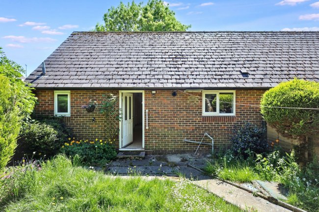 13 Swallow Lane, St. Albans, Hertfordshire, AL1 5RN 4