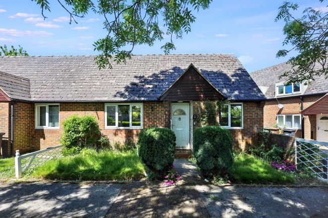 13 Swallow Lane, St. Albans, Hertfordshire, AL1 5RN 4