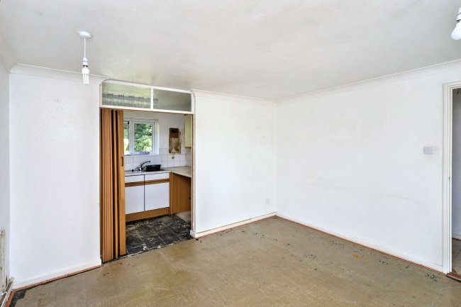 13 Swallow Lane, St. Albans, Hertfordshire, AL1 5RN 4