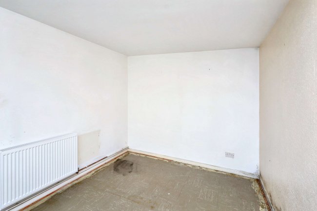 13 Swallow Lane, St. Albans, Hertfordshire, AL1 5RN 4