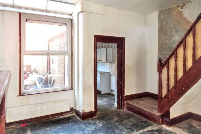 32 Roman Road, Preston, Lancashire, PR1 4NQ 10