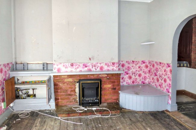 32 Roman Road, Preston, Lancashire, PR1 4NQ 10