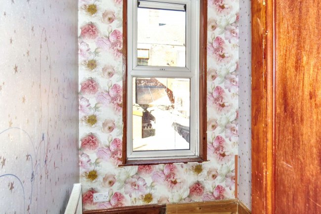 32 Roman Road, Preston, Lancashire, PR1 4NQ 10