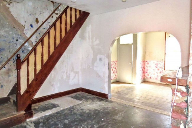 32 Roman Road, Preston, Lancashire, PR1 4NQ 10