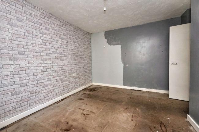 12 Shepway Close, Folkestone, Kent, CT19 5SJ 9