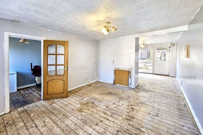 291 Parr Lane, Whitefield, Bury, Lancashire, BL9 8PJ 8