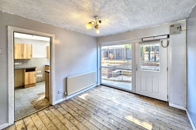 291 Parr Lane, Whitefield, Bury, Lancashire, BL9 8PJ 8