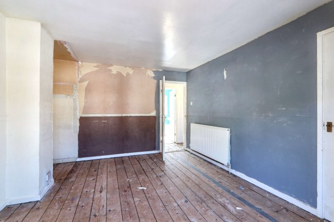 67 Sandstone Road, Wincobank, Sheffield, S9 1AF 3