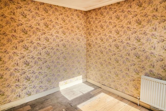 42 Greville Road, Walthamstow, London, E17 9HG 3