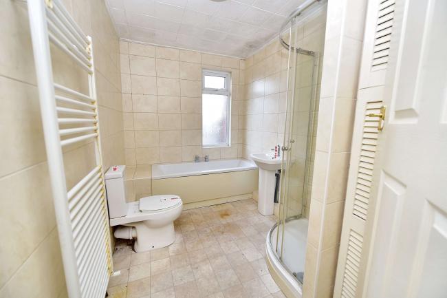 2 Stubbing Lane, Worksop, Nottinghamshire, S80 1NB 10