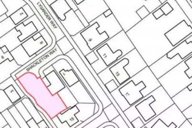 Land adjacent 2 Shackleton Way, Leavesden, Abbots Langley, WD5 0TJ 8