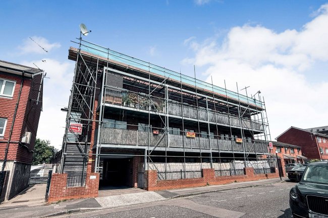 Flats 1-8, Joseph House, 110-112 Grange Road, Plaistow, London, E13 0EP 4