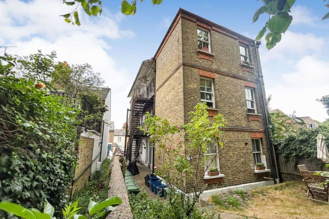 19-29 (odd) Audley Road, Richmond, London,TW10 6EY 10