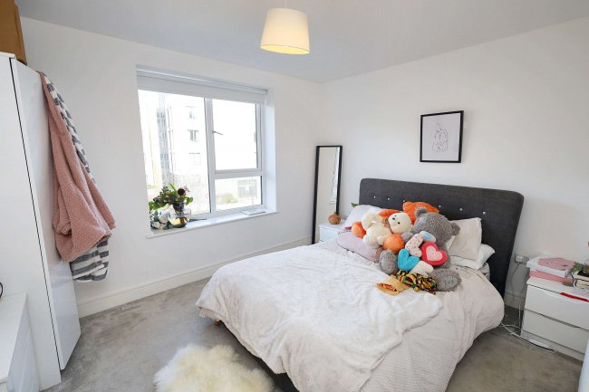 8 Suffield Lodge, Suffield Hill, High Wycombe, Buckinghamshire, HP11 2FR 2