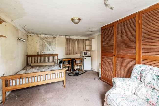 2 Fern Cottages, Stane Street, Ockley, Dorking, Surrey RH5 5TH 2