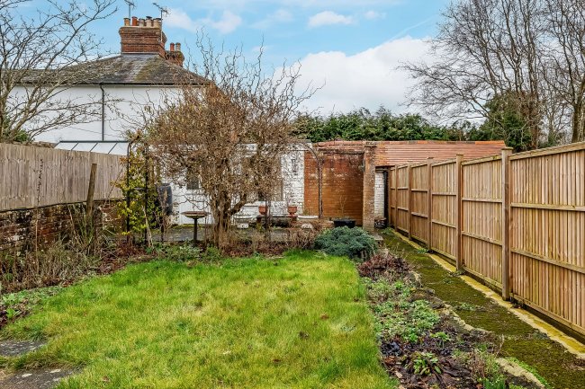 2 Fern Cottages, Stane Street, Ockley, Dorking, Surrey RH5 5TH 2