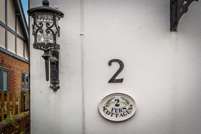 2 Fern Cottages, Stane Street, Ockley, Dorking, Surrey RH5 5TH 2