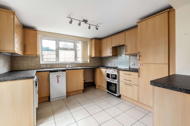 2 Fern Cottages, Stane Street, Ockley, Dorking, Surrey RH5 5TH 2