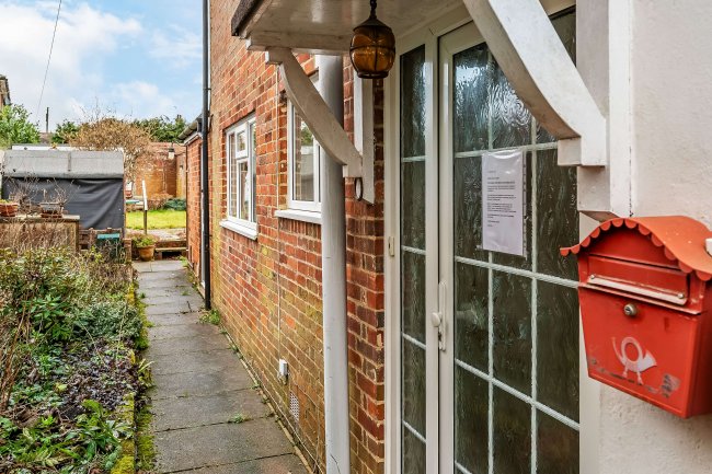 2 Fern Cottages, Stane Street, Ockley, Dorking, Surrey RH5 5TH 2