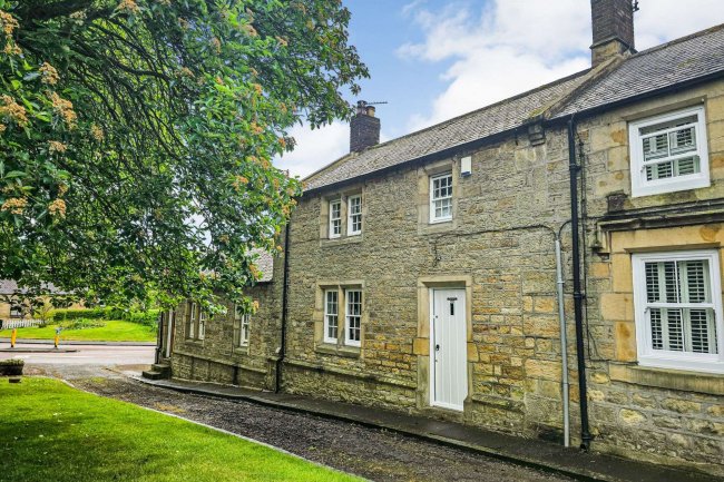 25 Greencroft, Front Street, Earsdon, NE25 9JX 2