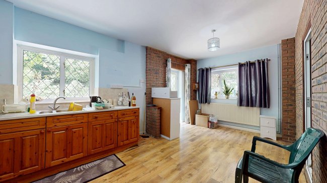 Hopewell, Chapel Woods, Charing, Ashford, Kent, TN27 0NP 7