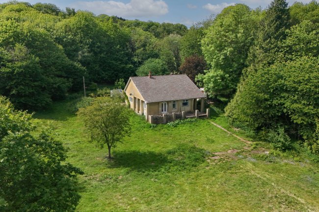 Hopewell, Chapel Woods, Charing, Ashford, Kent, TN27 0NP 7