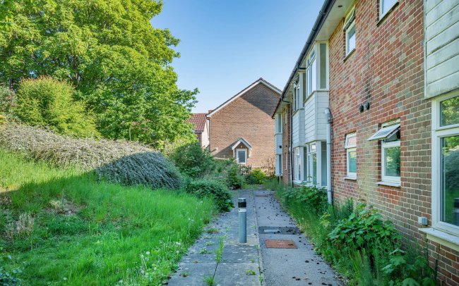 Pembridge House, Salisbury Road, Fordingbridge, Hampshire, SP6 1QT 6