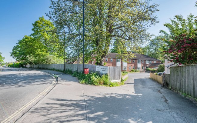 Pembridge House, Salisbury Road, Fordingbridge, Hampshire, SP6 1QT 6