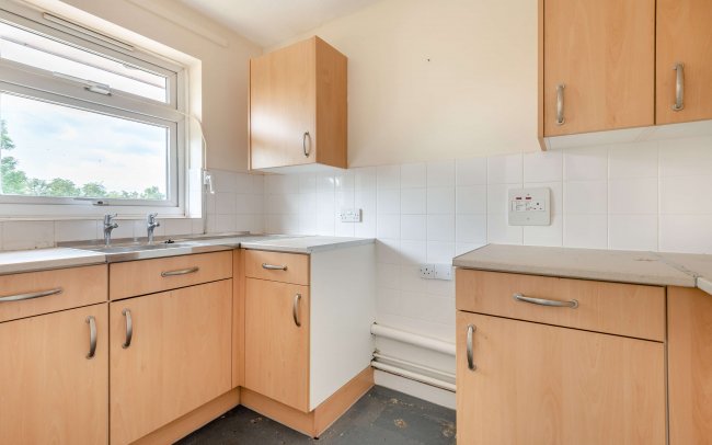 Pembridge House, Salisbury Road, Fordingbridge, Hampshire, SP6 1QT 6