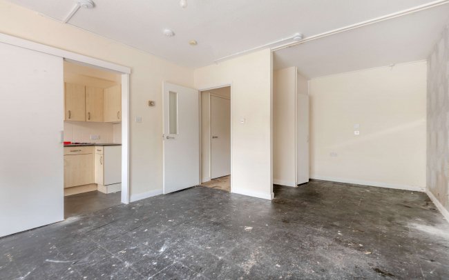 Pembridge House, Salisbury Road, Fordingbridge, Hampshire, SP6 1QT 6