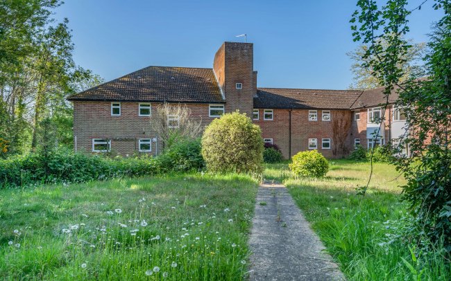Pembridge House, Salisbury Road, Fordingbridge, Hampshire, SP6 1QT 6