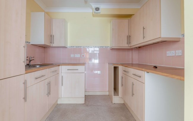 Pembridge House, Salisbury Road, Fordingbridge, Hampshire, SP6 1QT 6