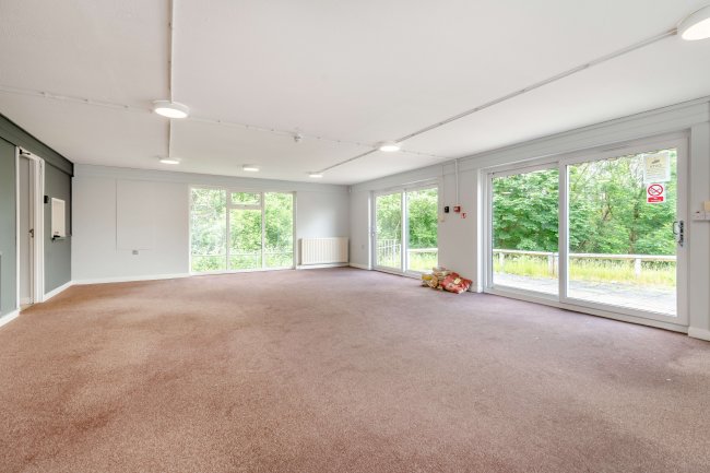 Pembridge House, Salisbury Road, Fordingbridge, Hampshire, SP6 1QT 6