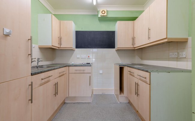 Pembridge House, Salisbury Road, Fordingbridge, Hampshire, SP6 1QT 6